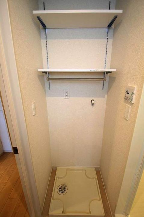 アール アンド エムの内装