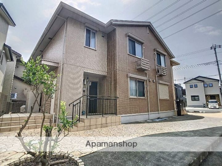 クレール今泉Bの外観