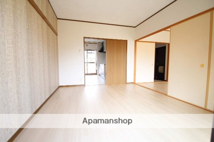 ルミエールⅡの居間