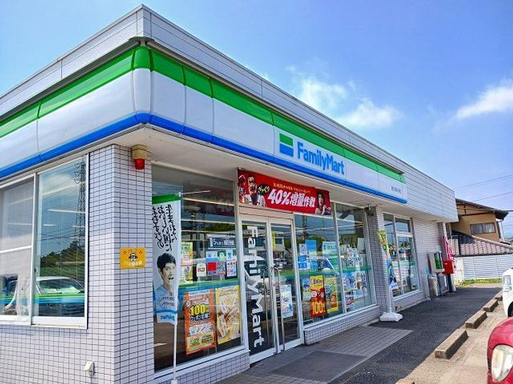 ヒルズの周辺
