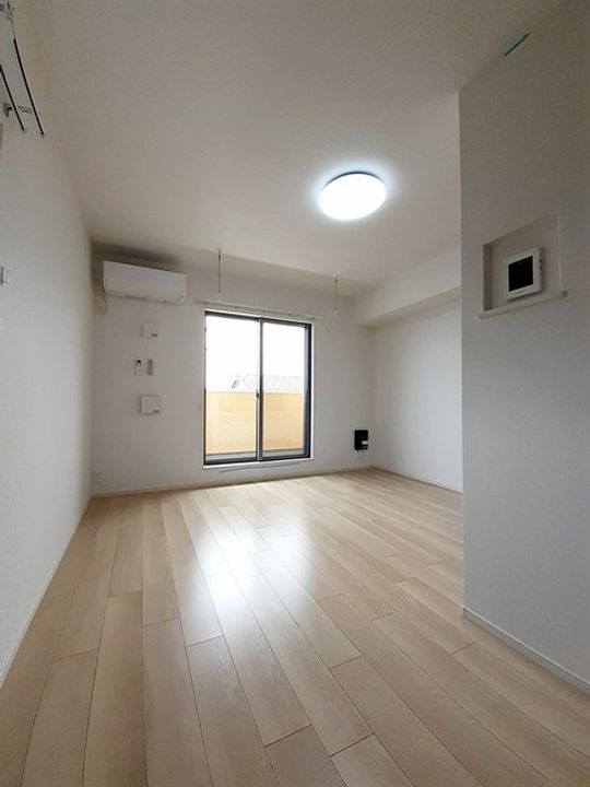 グランデ・ユーフォリアの居間