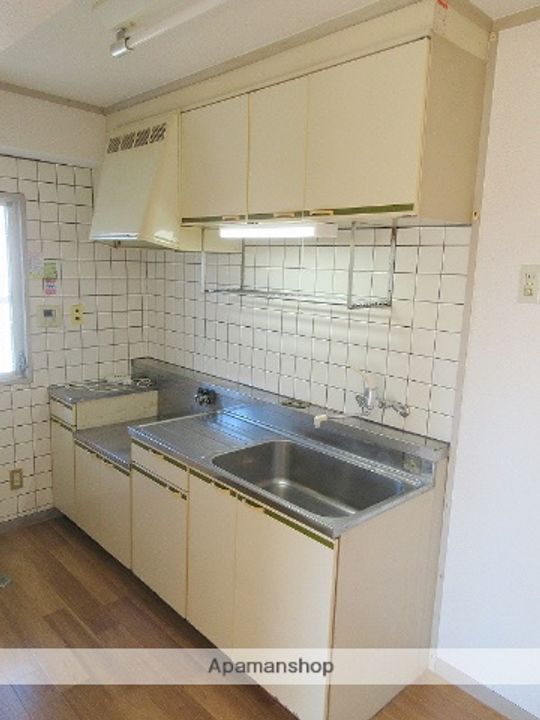 コスモスビル3Dのキッチン