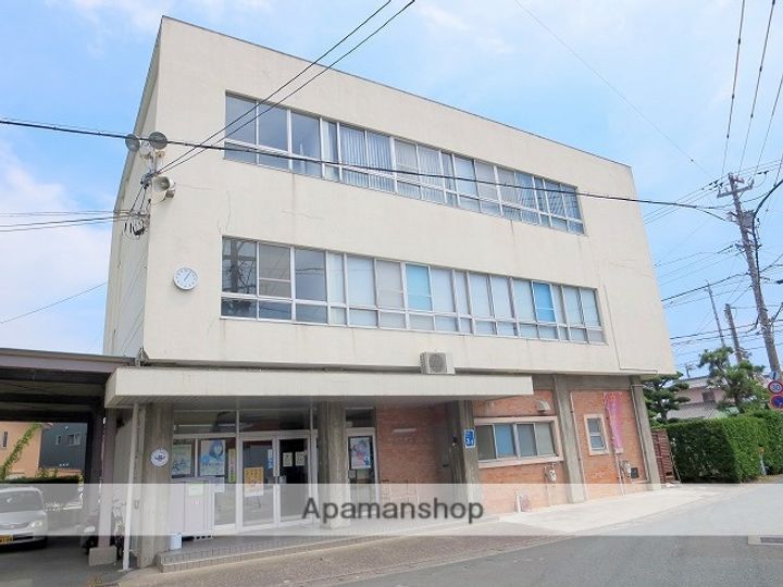 バルビゾン東若林の周辺