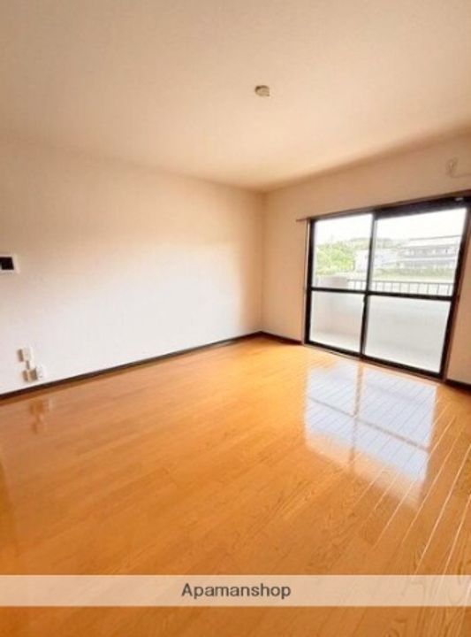 アンソレイユⅠ308の居間