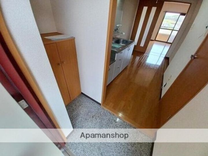 アンソレイユⅠ308の玄関