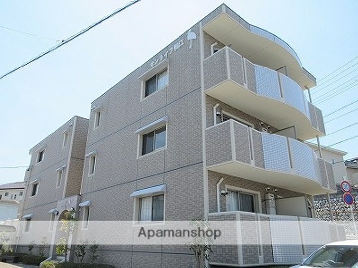 サンライフ鴨江の外観