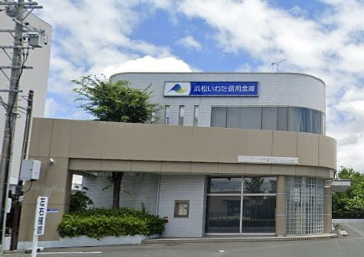 ヒルグランデの周辺