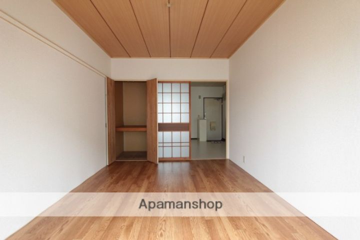 パナハイツ河合 A102号室の内装