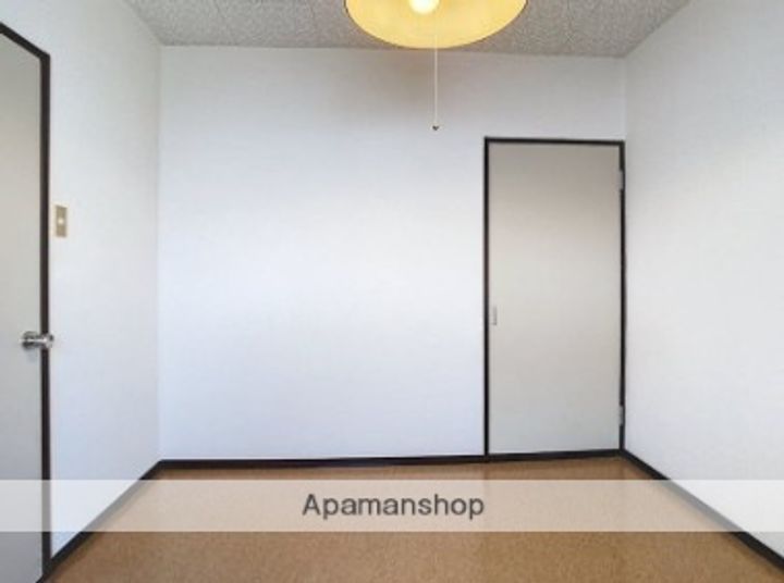 パナハイツ河合 A102号室の内装