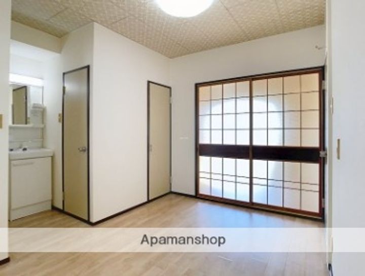 パナハイツ河合 A102号室の内装