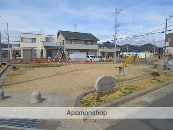 パナハイツ河合 A102号室の周辺