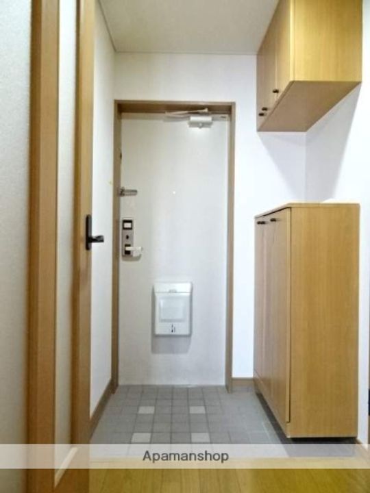 フェリシアSUZUKIの玄関