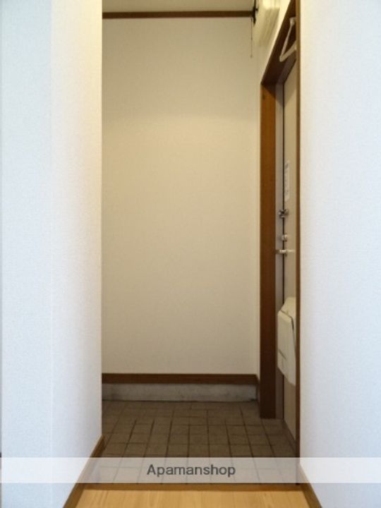 ラベンダーⅠの玄関