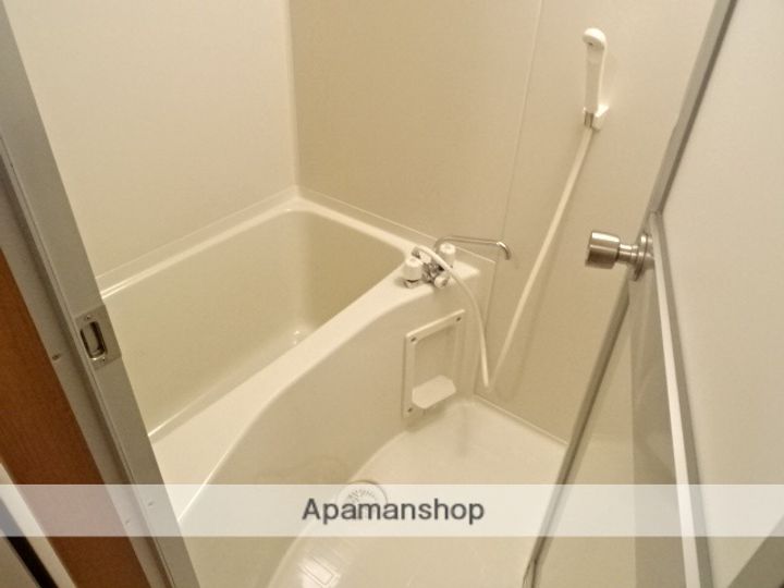 楓(メープル)302の風呂