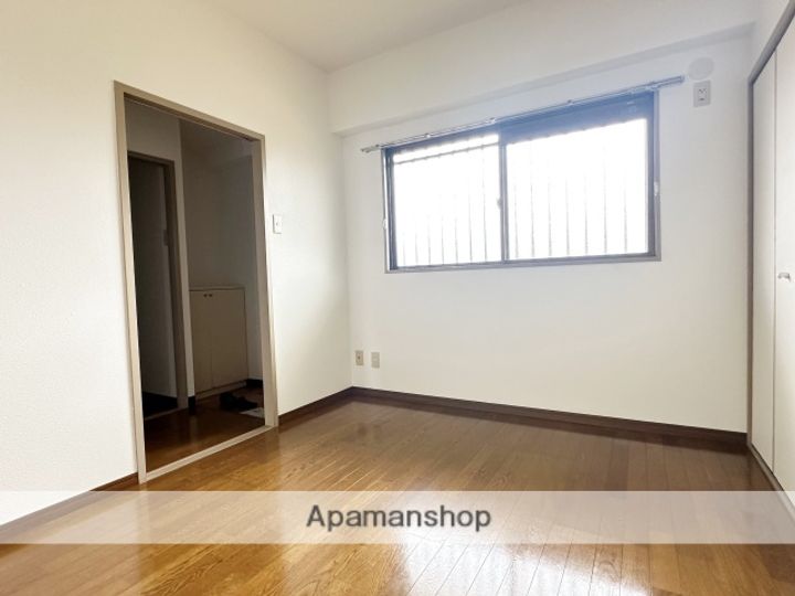 シャングリラ三谷の内装