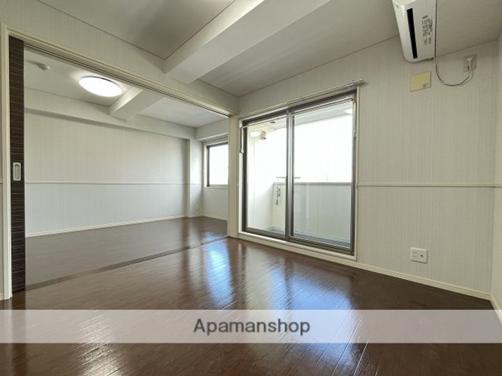 L’ALBA DI PRIMOの居間