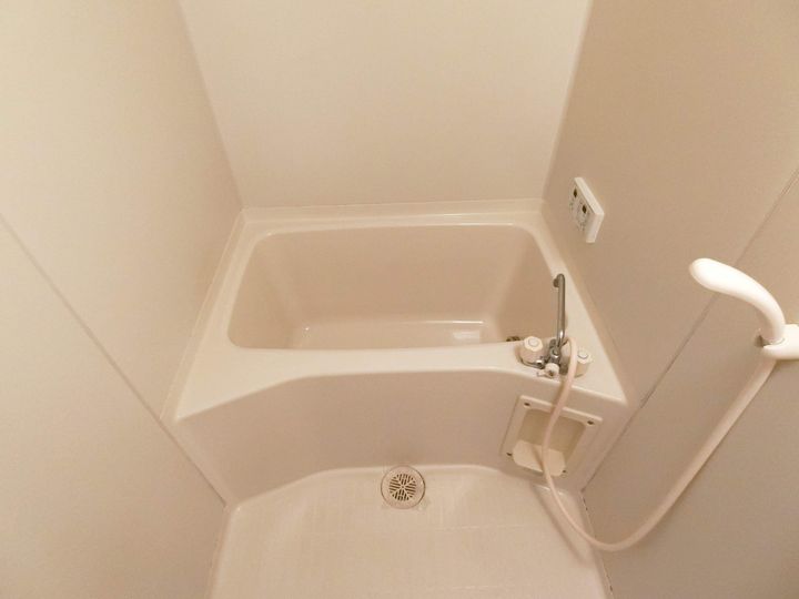 SURPLUSカーサ・フローレの風呂