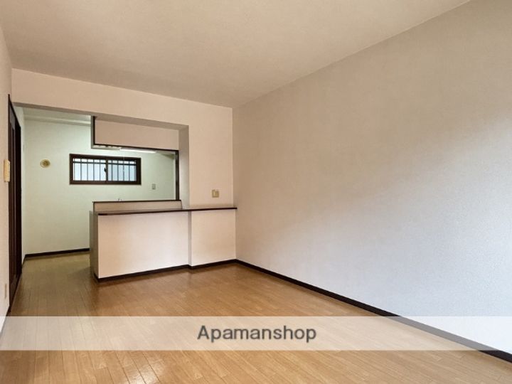 ラポージュの内装