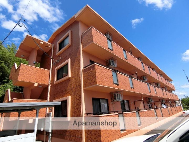 ラポージュの外観