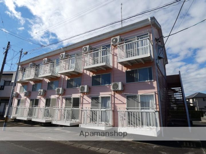 コーポヒカリの外観