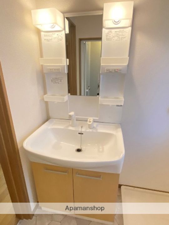 フロンティアのその他画像