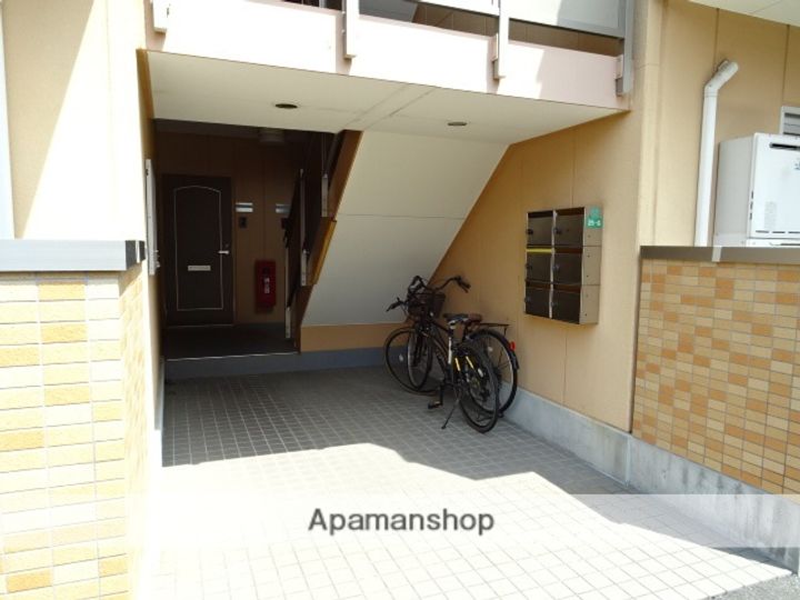 アベニュー上島の外観