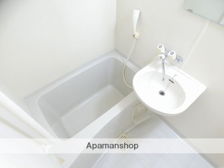 ビバリーハウス萩丘Aの風呂