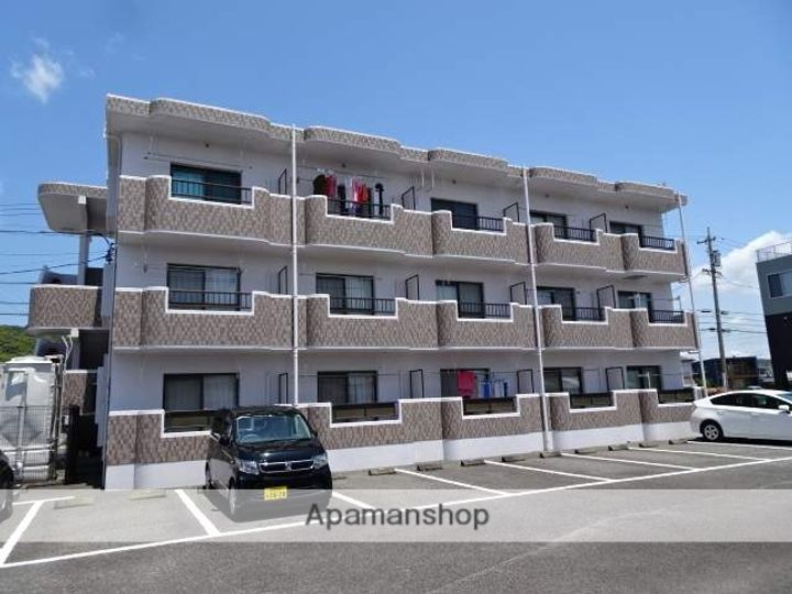 クレシェンテの外観