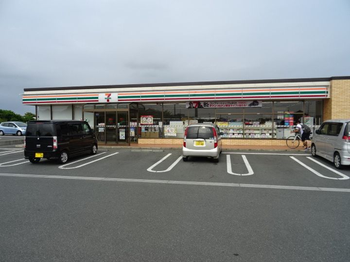 ラ・ルーチェの周辺