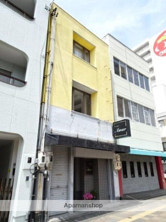 柴田ビルの外観