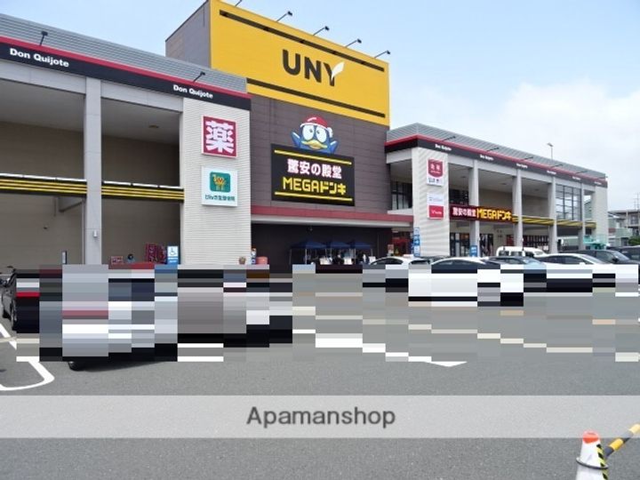 カーサ・ディ・ピーノの周辺