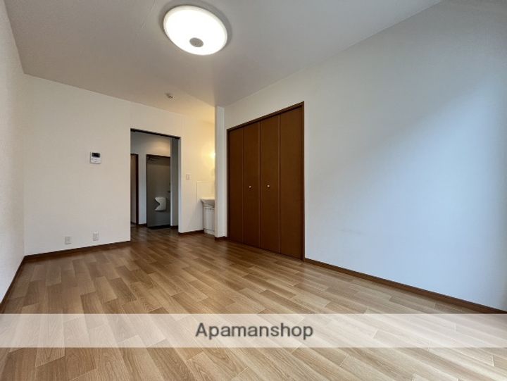 ピーノマツシマの内装