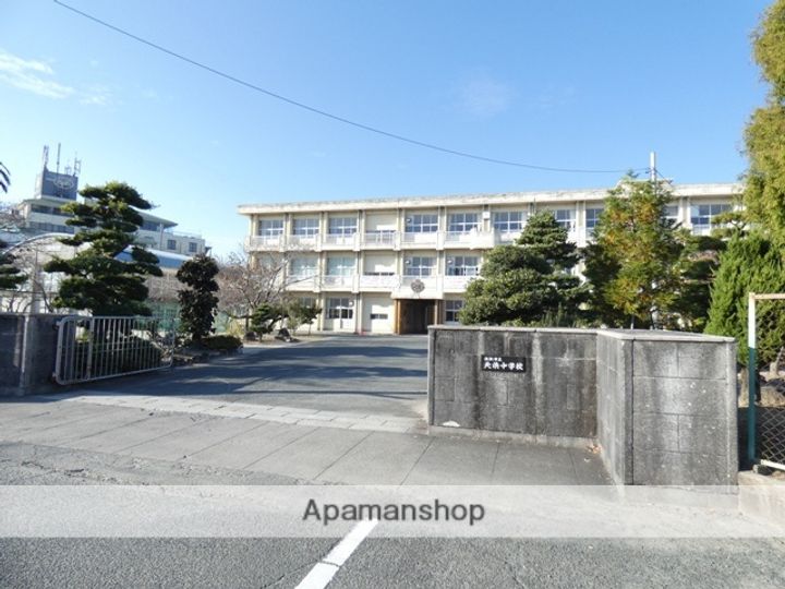 フェリス道本の周辺