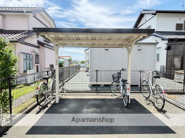 ブライトハウスの外観