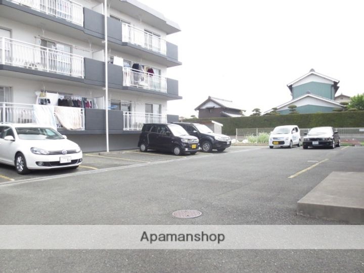 マンション楠通りⅡ202の外観