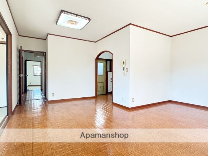 シェ・ジャルダン105の内装