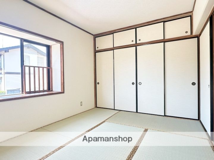 シェ・ジャルダン105の内装