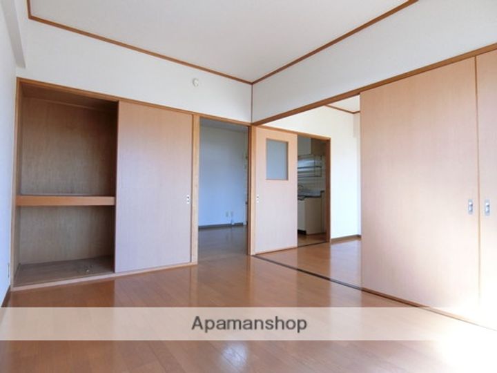 菊川サンハイツの居間