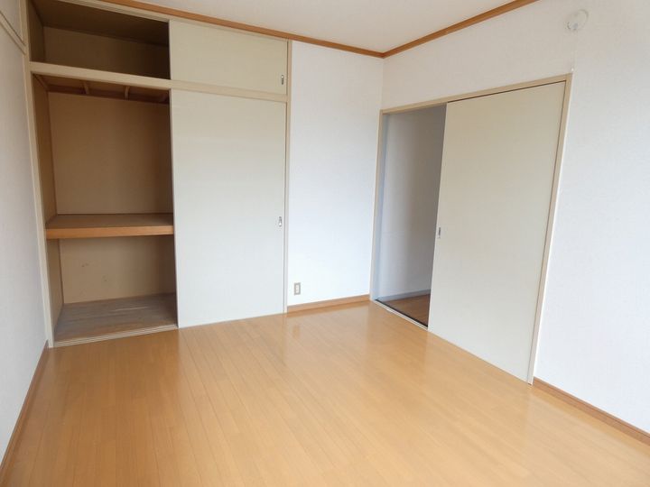 サンビレッジエリカAの内装
