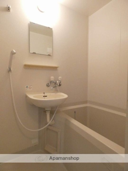 丸二ハイム山下202の内装