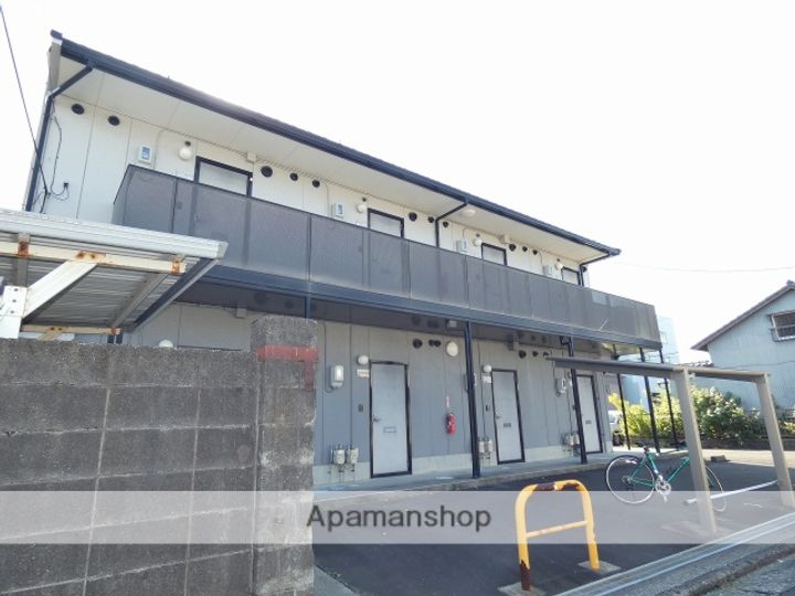 丸二ハイム山下202の外観