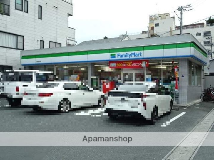 YOU STAGE SHIKATANI203の周辺
