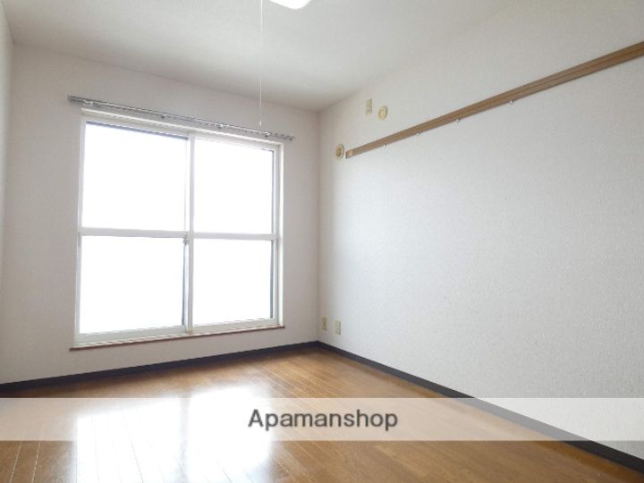 アヴェニュー大門の内装