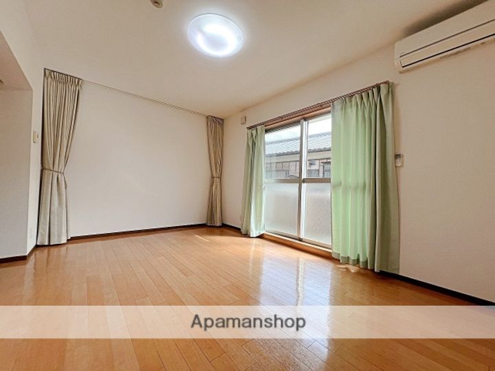 ヴェルデフォーユーⅢの内装