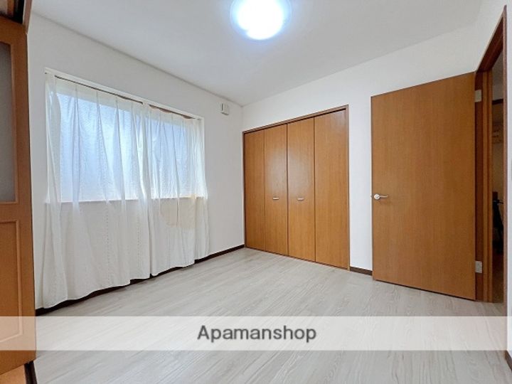 ヴェルデフォーユーⅢの内装