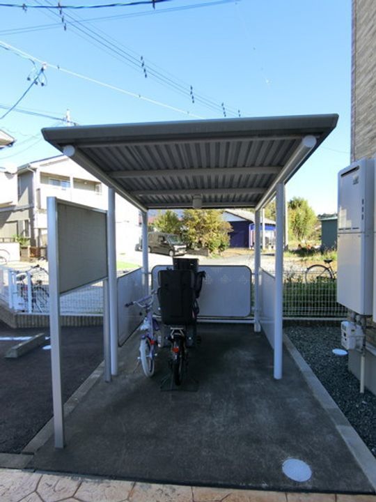 プラシードの外観