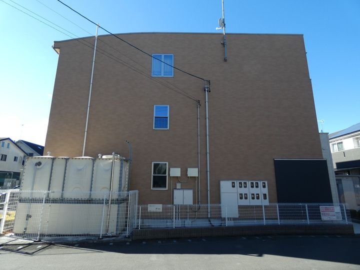 サニー・ダンの外観