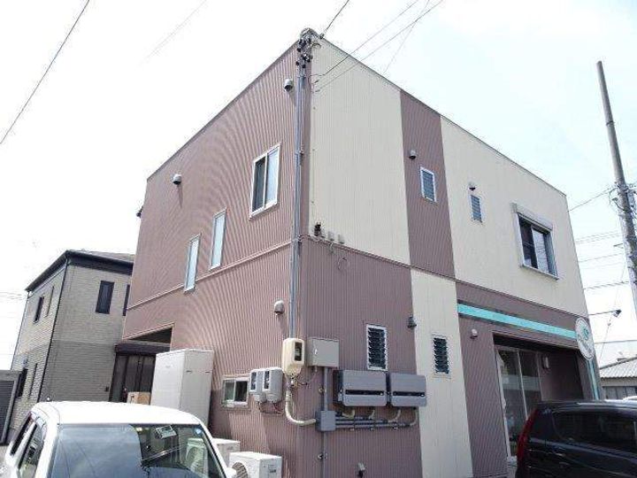 道悦アパートの外観