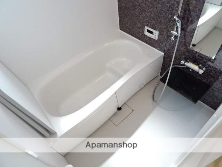 WIN’S GARDENAの風呂