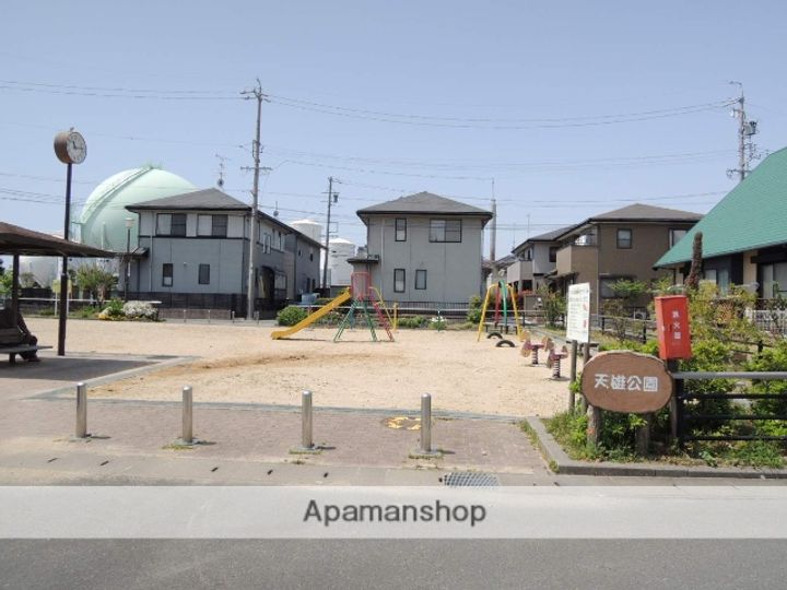 WIN’S GARDENAの周辺